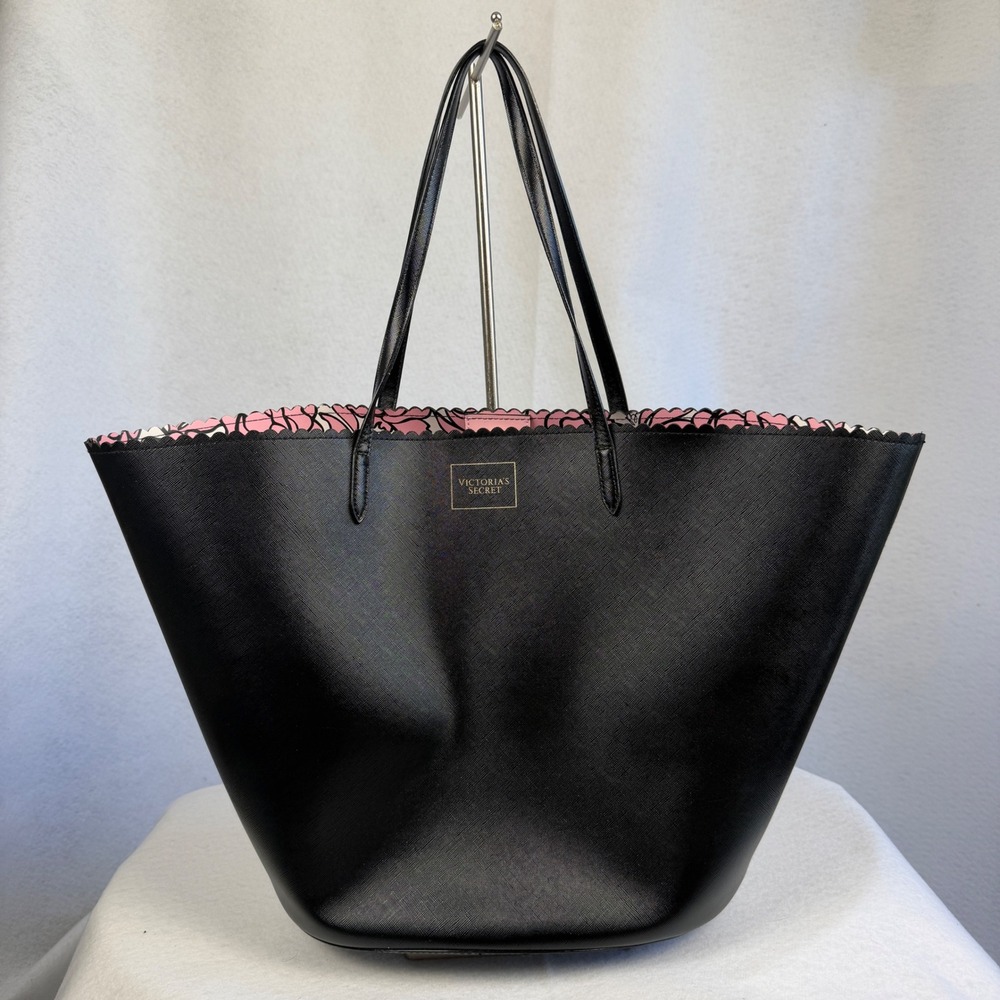 Victoria's Secret Tote Bag Large Scalloped Floral Lining Black Everyday Bag